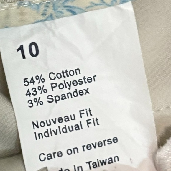 DOCKERS WOMEN - SIZE 10 - THE NOUVEAU FIT CROP PANTS/SLACKS - COTTON BLEND - B14 - Picture 11 of 12